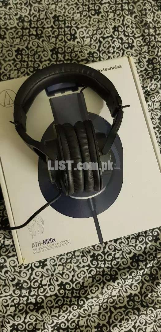 Audio-technica, ATH-M20x, studio headphones