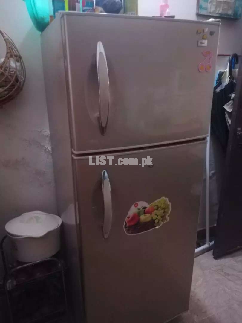 Haier Fridge For Sale In Excellent Condition