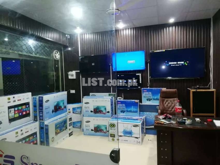 32" simple/ smart Uhd display Samsung Led TV