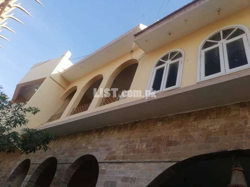 A double story house (300 square yards) for sale in Gulshan e Jamal