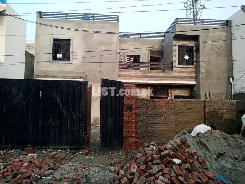 Pak block ,Iqbal town 11 mrla double house