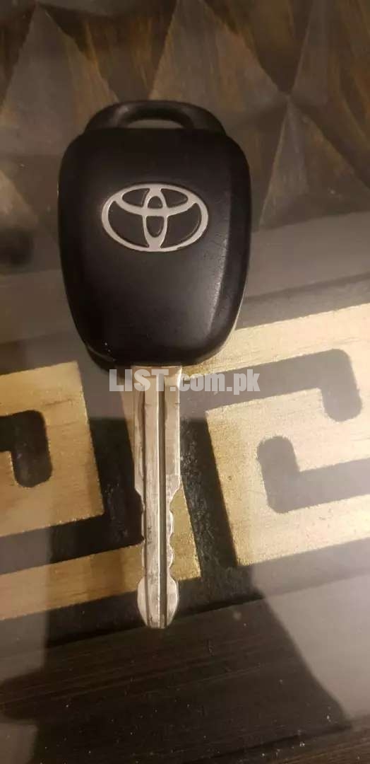 Original Corolla mobilizer key