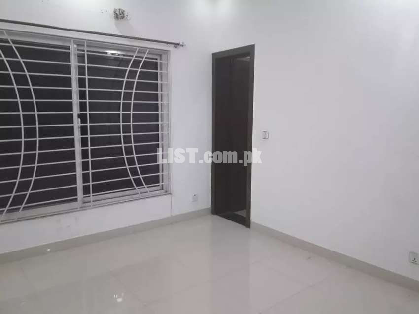 10marla house for rent in bahria town