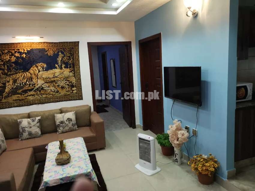 Vintage 2 bedroom apartment for Daily weekly rental only in 5500pkr