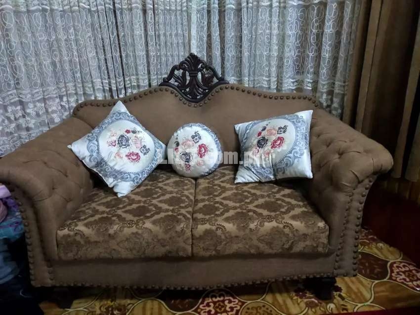 Nawab Sofa