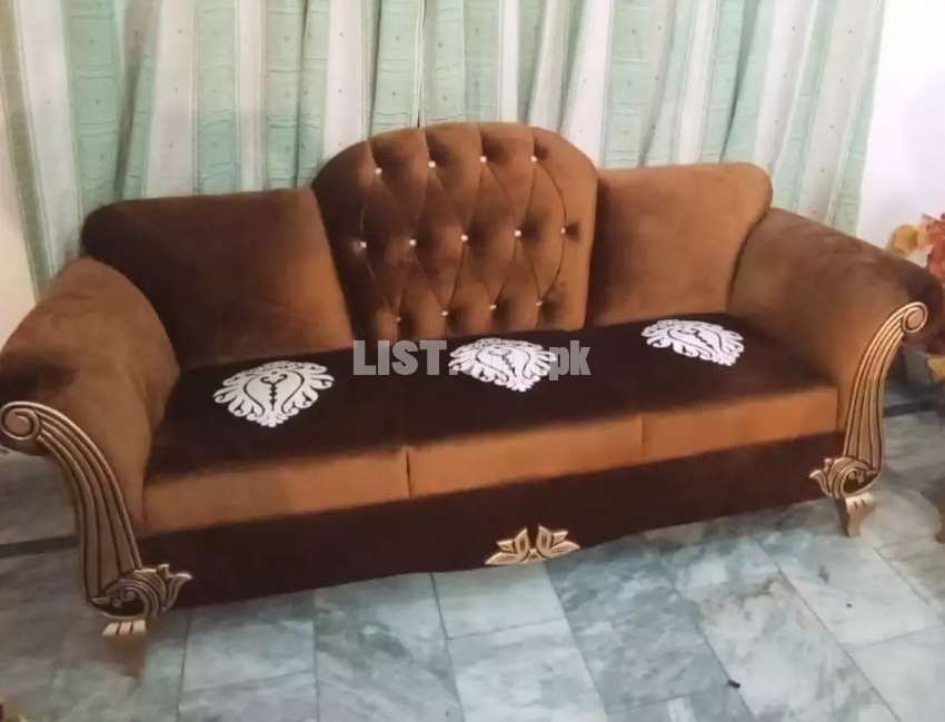 Beautiful 6 seater velvet sofa with golden work