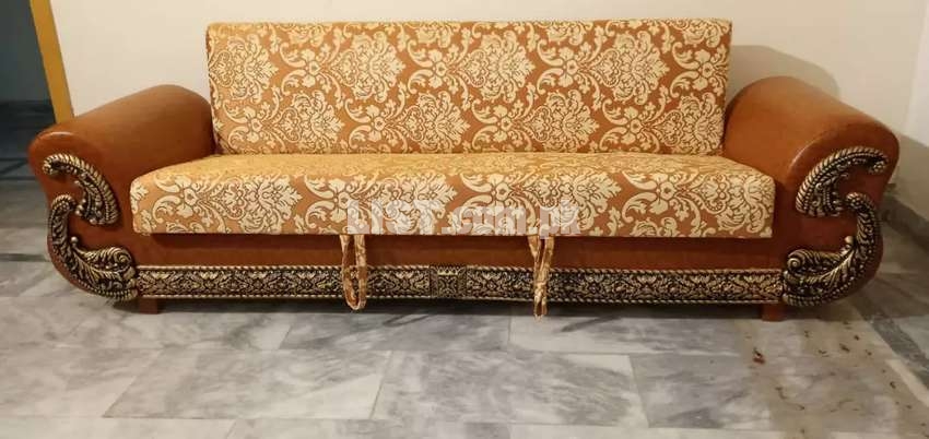 Fancy fabric sofa cumbed for sale