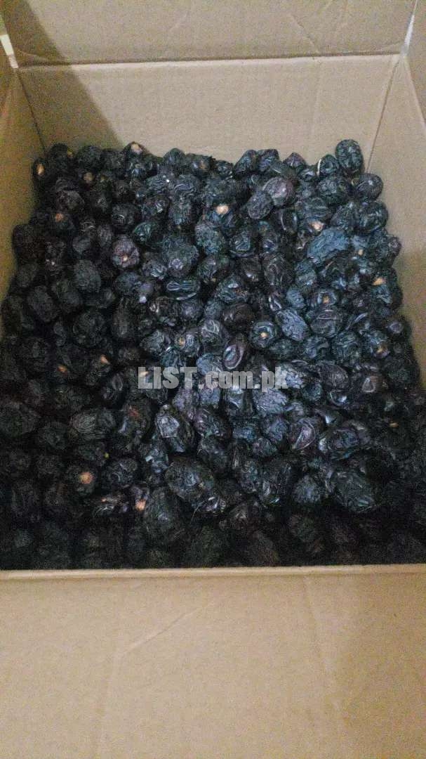 Ajwa dates available for sale