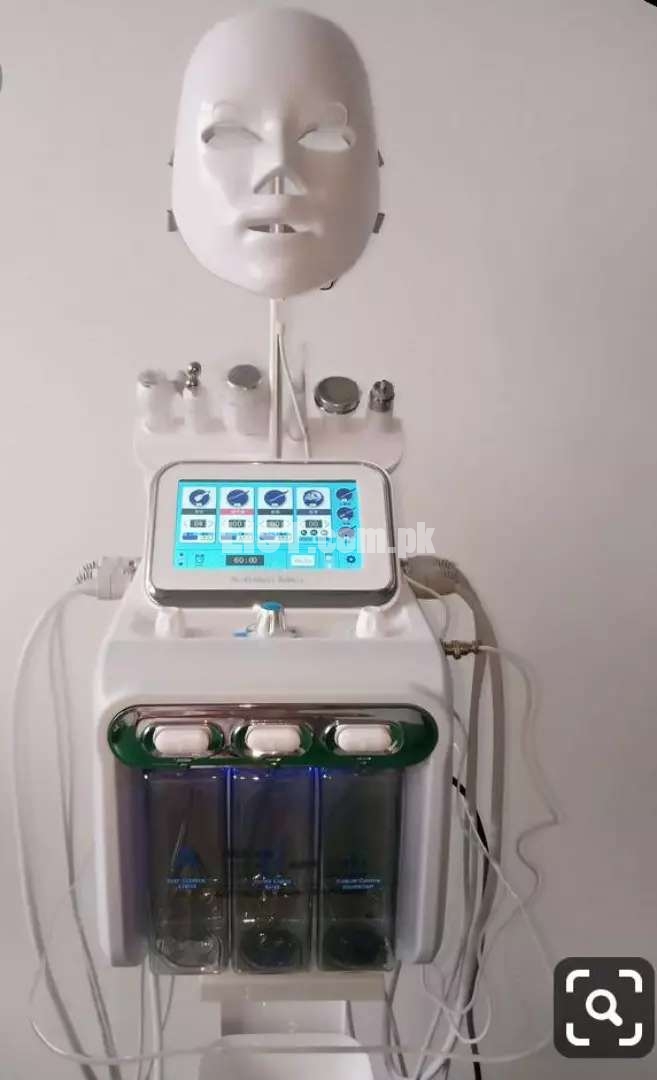 Hydra Facial Machine Available 8 in 1 Unit Gullberg