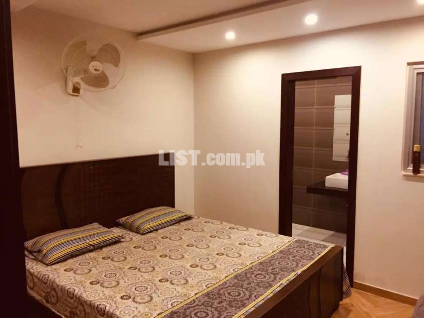 ONE Bedroom Apartment Full Furnished For Rent in bahria Town Lahore