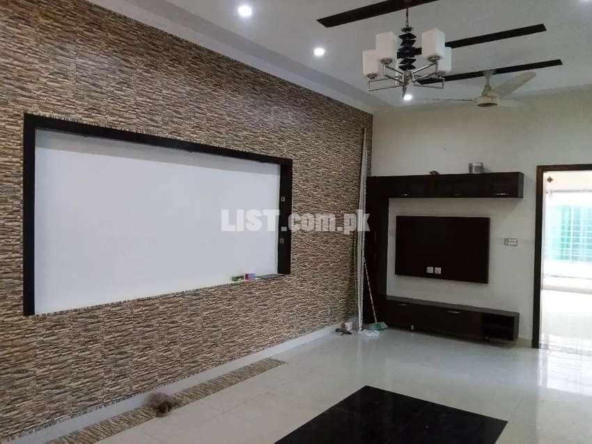 3 bedrooms upper portion on rent in bahria 4