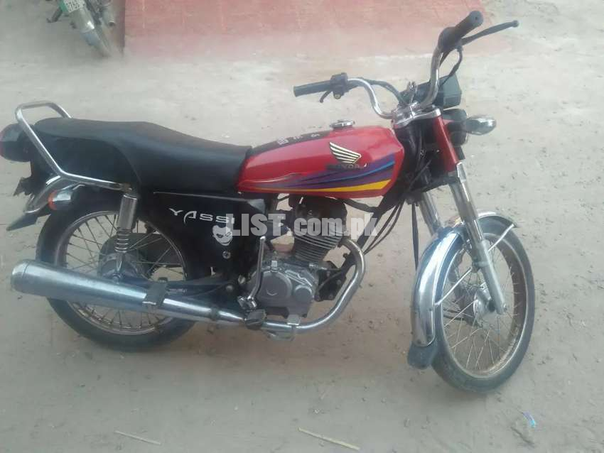 Honda  125 good  condition  urjant sale only call
