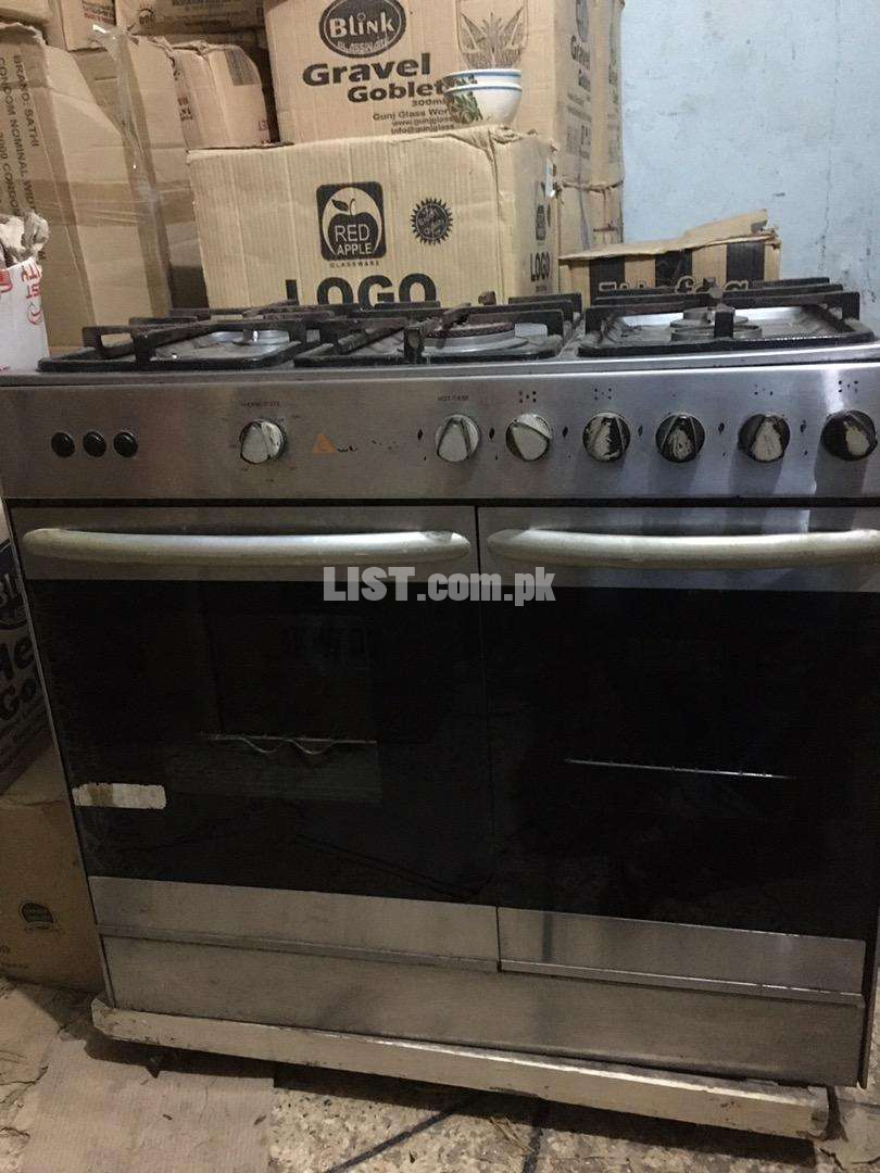 Crown Coking Range Every thing is ok good condition