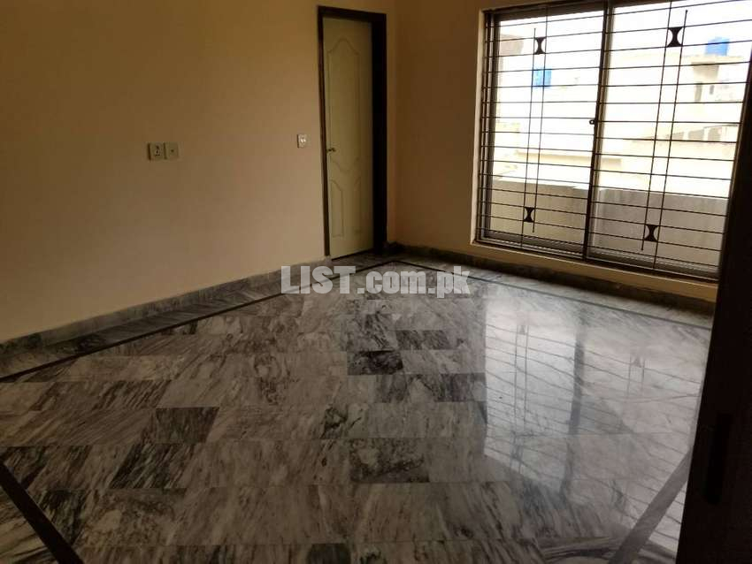 House for rent in wapda town Academy/ students/ software house