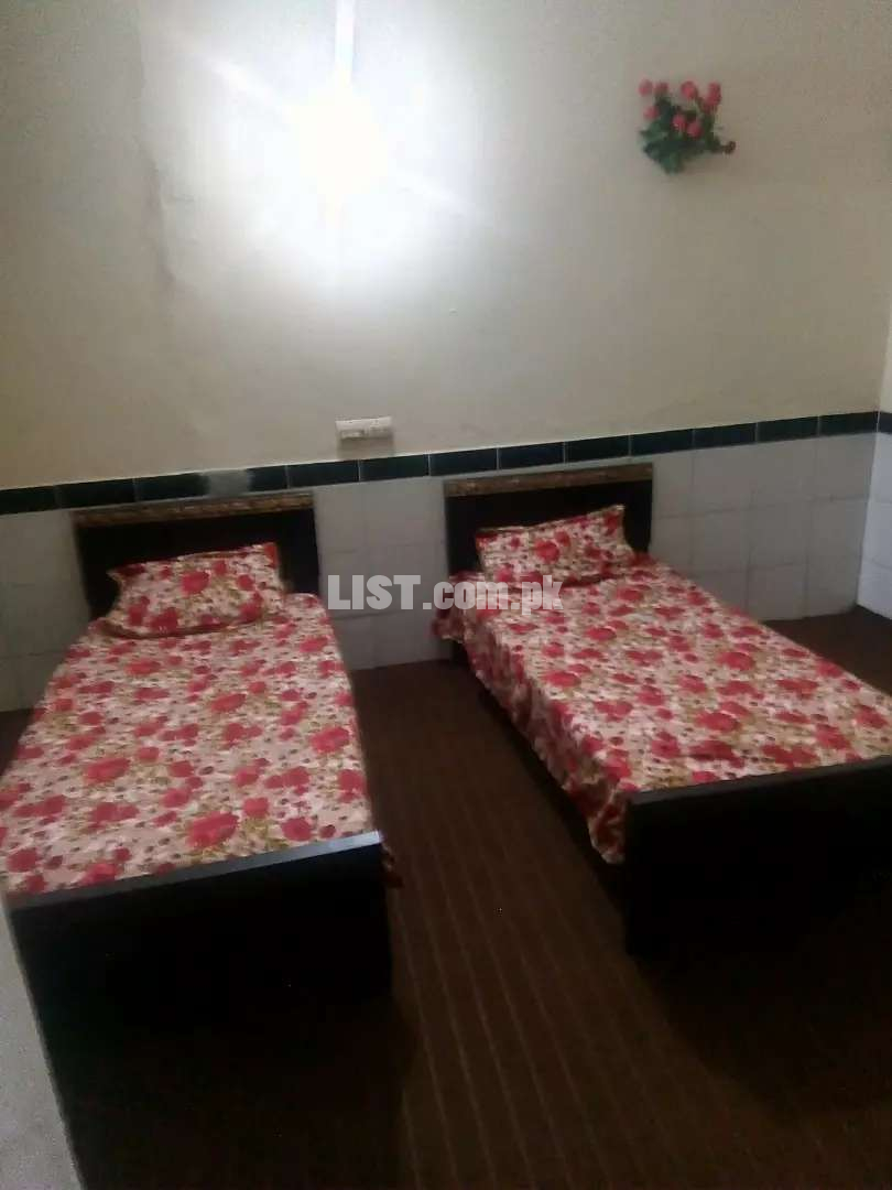 Single and sharing room available near moon market iqbal town Lhr
