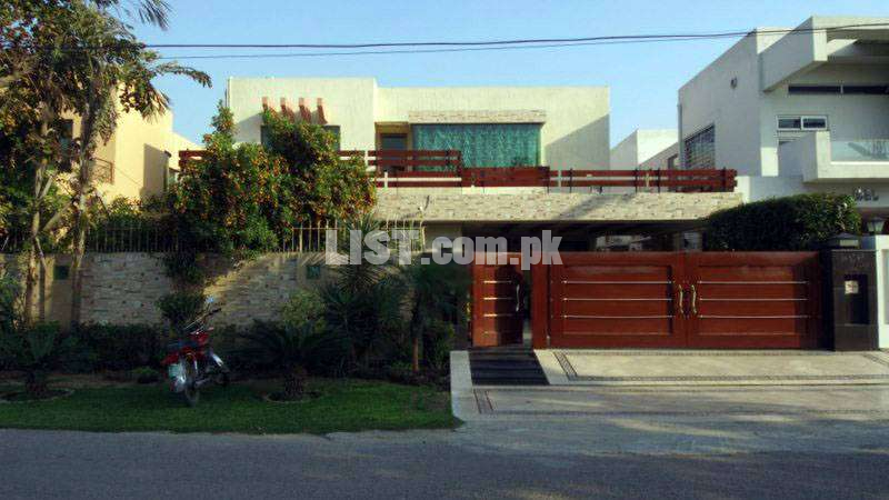 House For Sale In DHA Phase 4