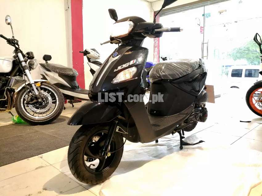 Brand new zero Meter 2020 automatic 125cc scooter custom paid