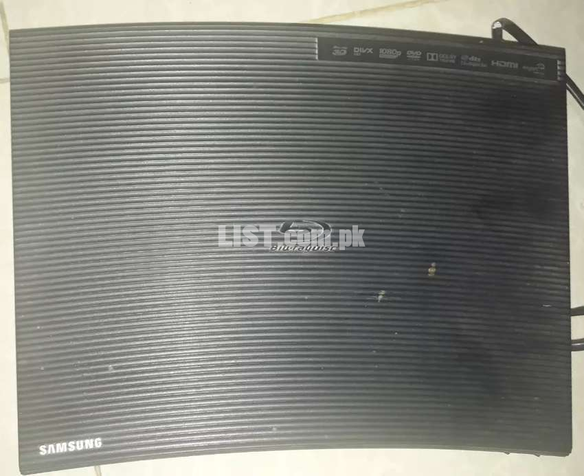 Original Samsung  Blue raye  DVD player  made in Indonesia