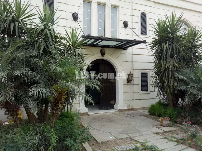 Girls Residence at ideal location of Islamabad