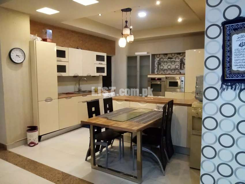LUXURIOUS TWO BEDROOMS FURNISH APARTMENT FOR SALE IN BAHRIA PHASE 2