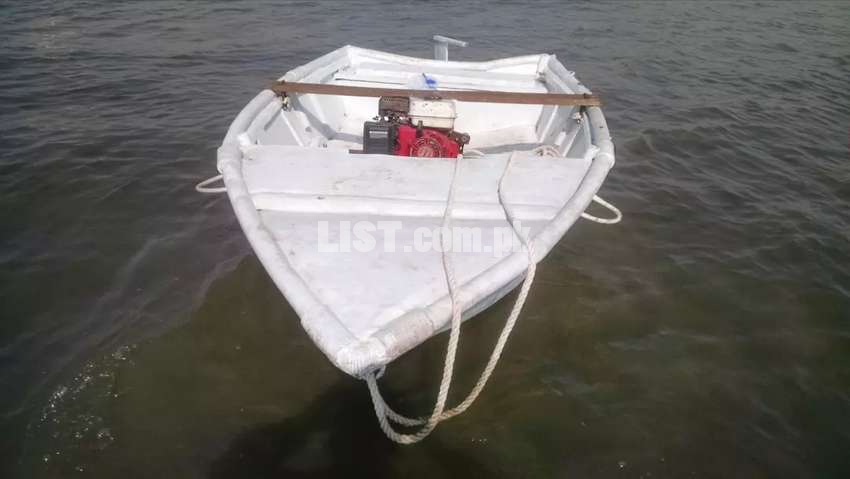 fishing boat fiberglass with 5 hours power engine