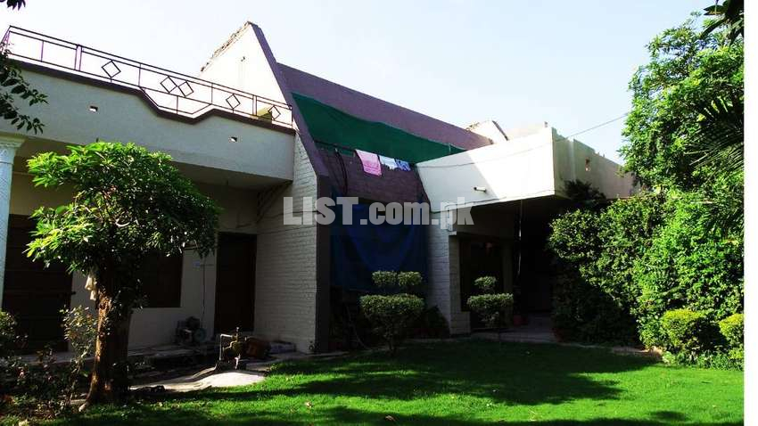 Beautifull12-Marla Home In Sabzazar Shaheed Office Colony Rawalpindi