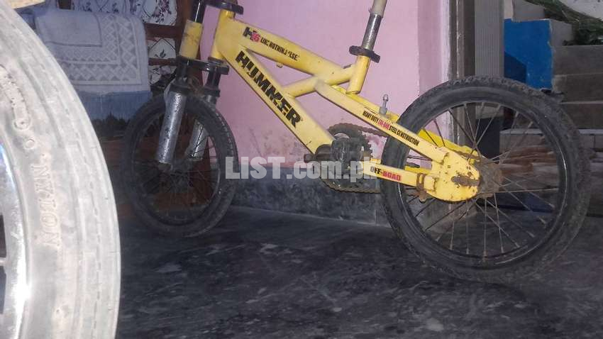 Only 4,000 Bicycle in better condition 85% urgent sale in Lalamusa