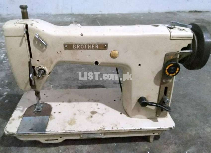 Brother (brand) zigzag sewing machine