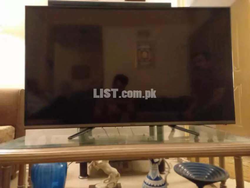 55" LED-Haeir Smart Android Full hd in Brand new Condition