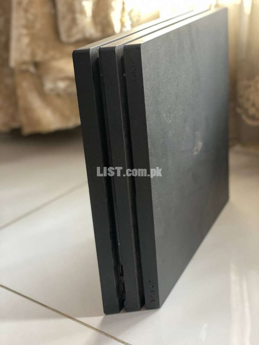 PS4 Pro 1TB (With Nacon professional controller)