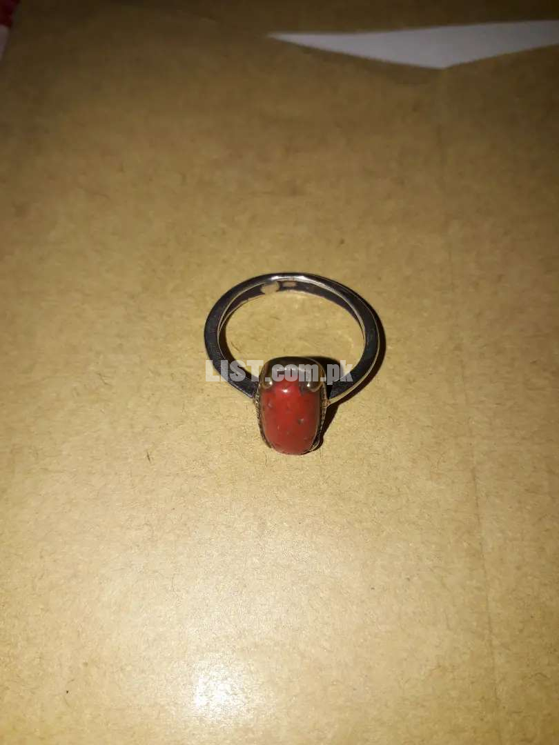 Marjaan stone with chandi ring