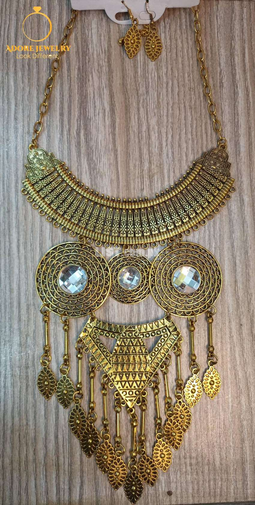 Antique golden jewelry set