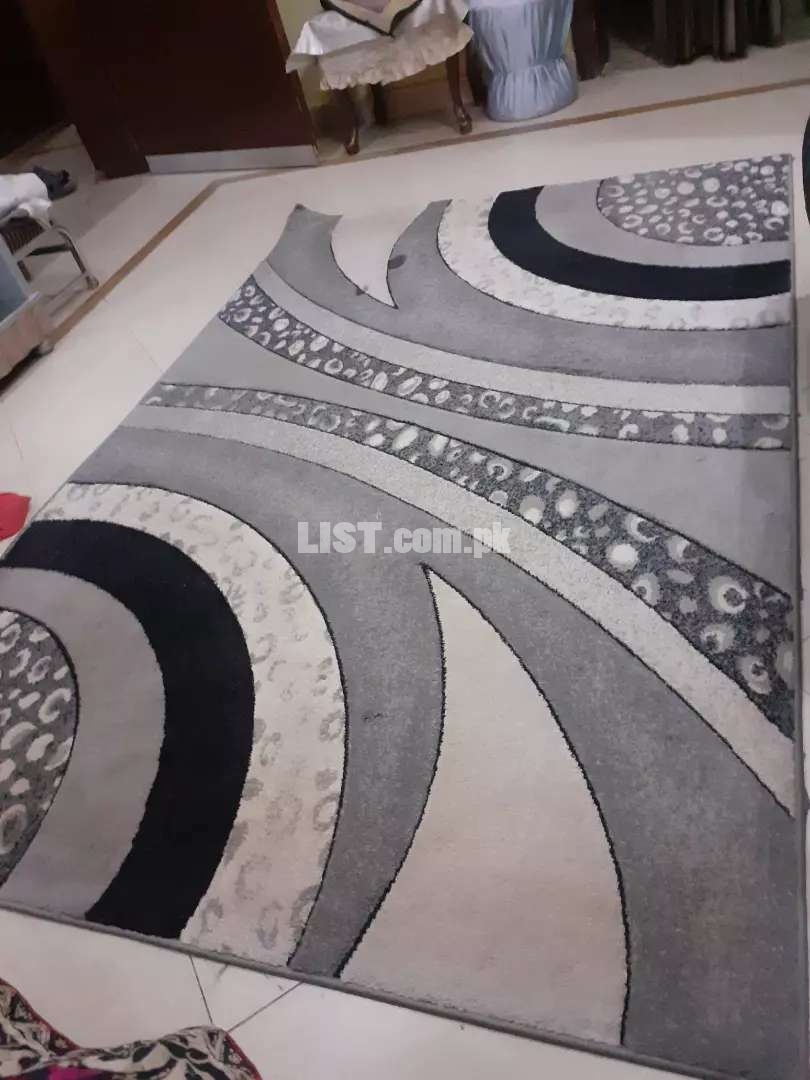 Grey black rug.carpet