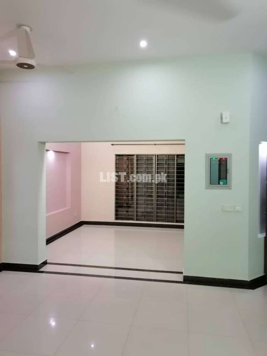 1 Kanal Upper Portion House For Rent In NFC Lahore
