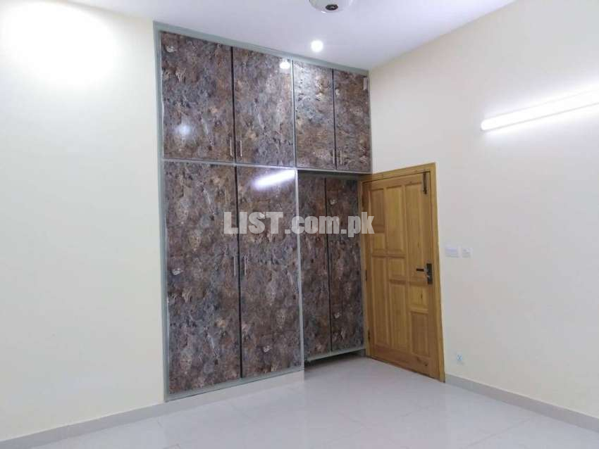 Upper Portion For Rent Situated In Dha Phase 2 - Sector J - Dha