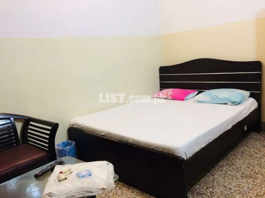 Guest house karachi rooms available