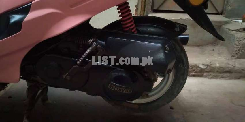 United Scooty Automatic 80CC