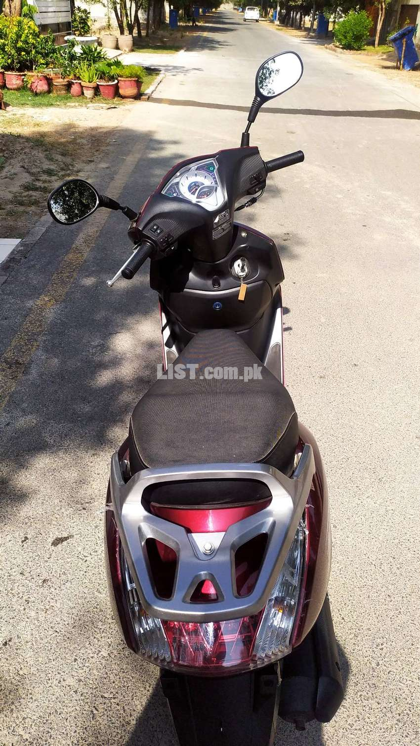 United Scooter