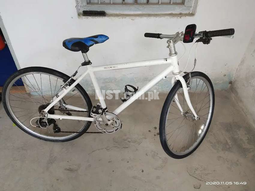Weekend Bike For sale good condition emergency agr koe interested hy