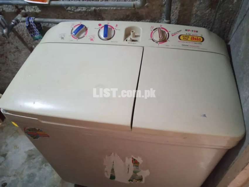 Washing machine Hai spiner khrab Hai but thk ho skta Hai