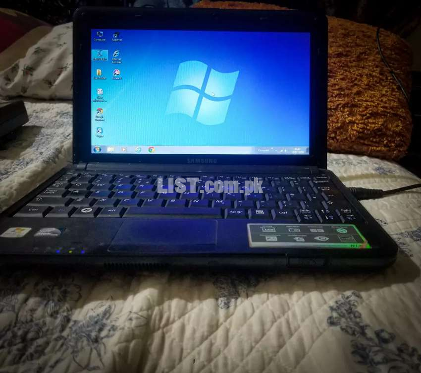 Samsung notebook N130