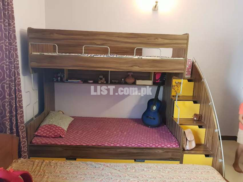 Interwood's Bunk Bed for Three