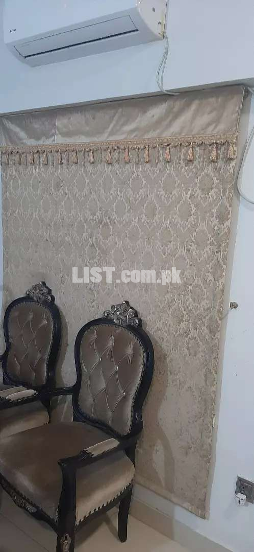 Roman Curtains In new condition