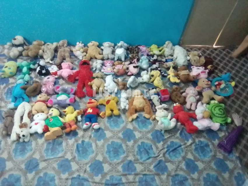 20 kg stock of preloved toys in excellent condition.