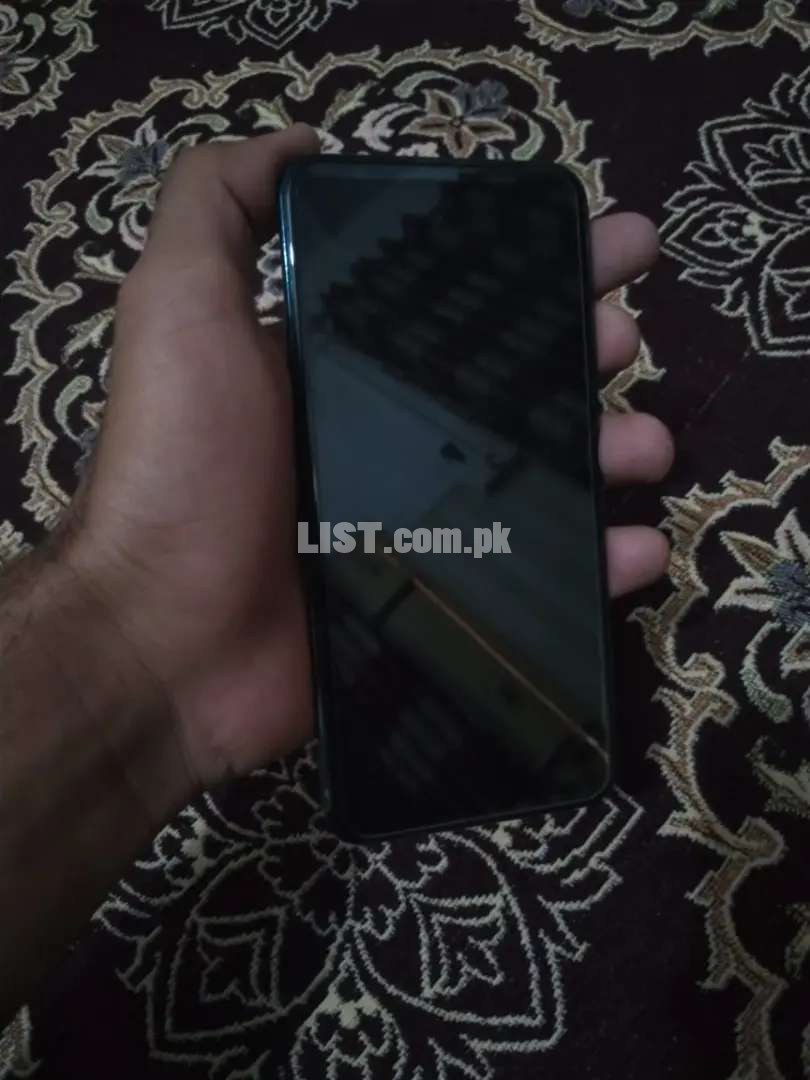 Huawei Y9 prime with ull packing