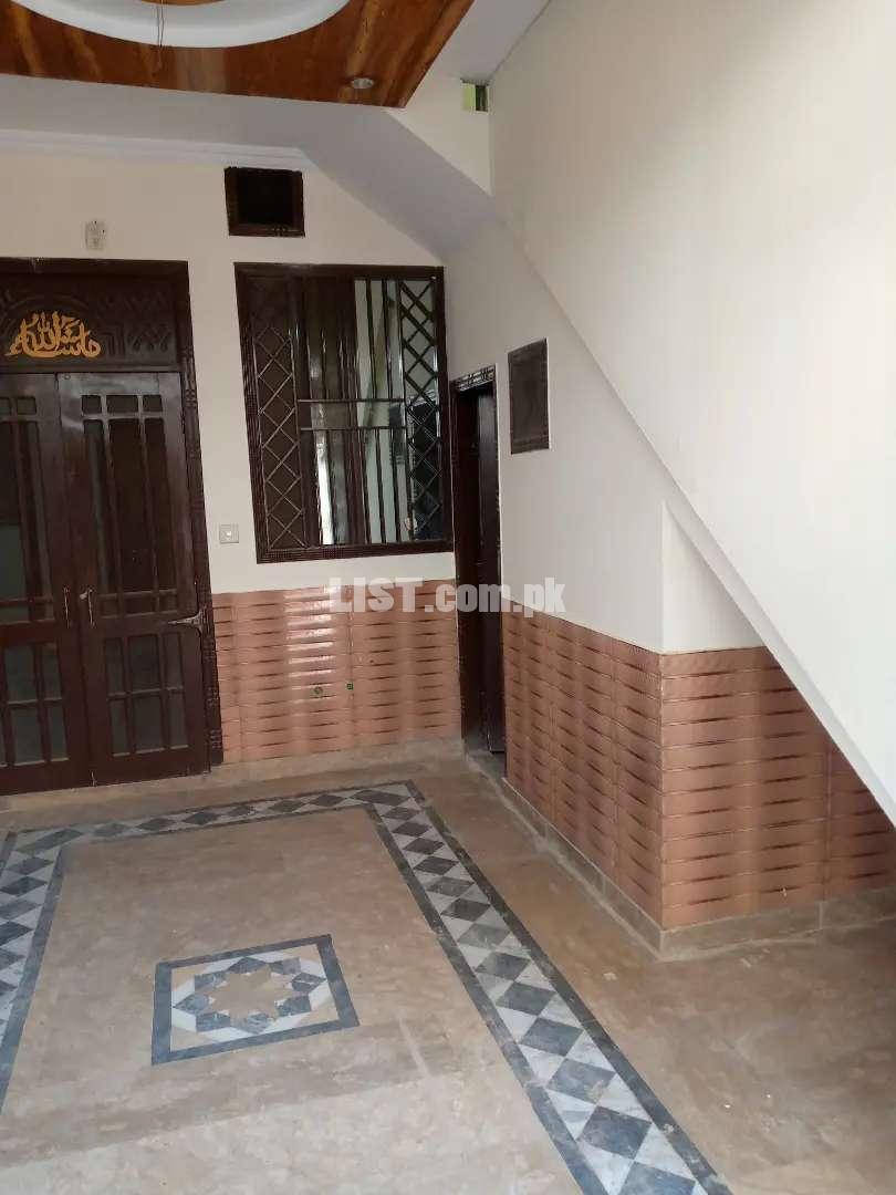 Ground floor avail with boring in Ghouri town Islamabad