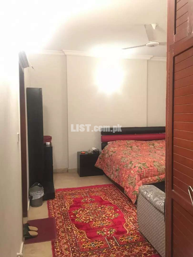 COUPLE  and FAMILY Rooms apartments guest house available in Islamabad