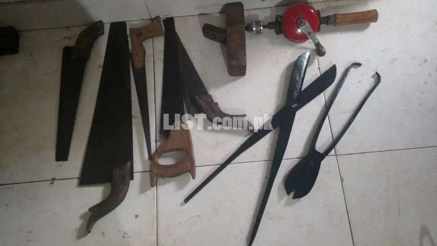 MISCELLANEOUS TOOLS USED GOOD CONDITION