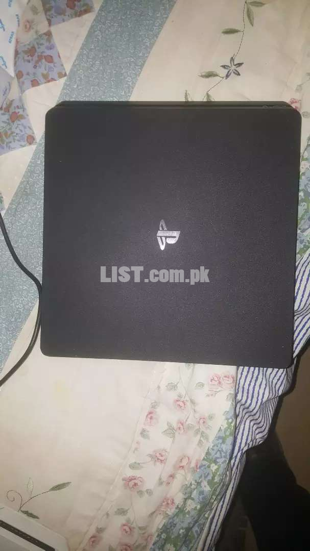 Ps4 1tb  in good condition