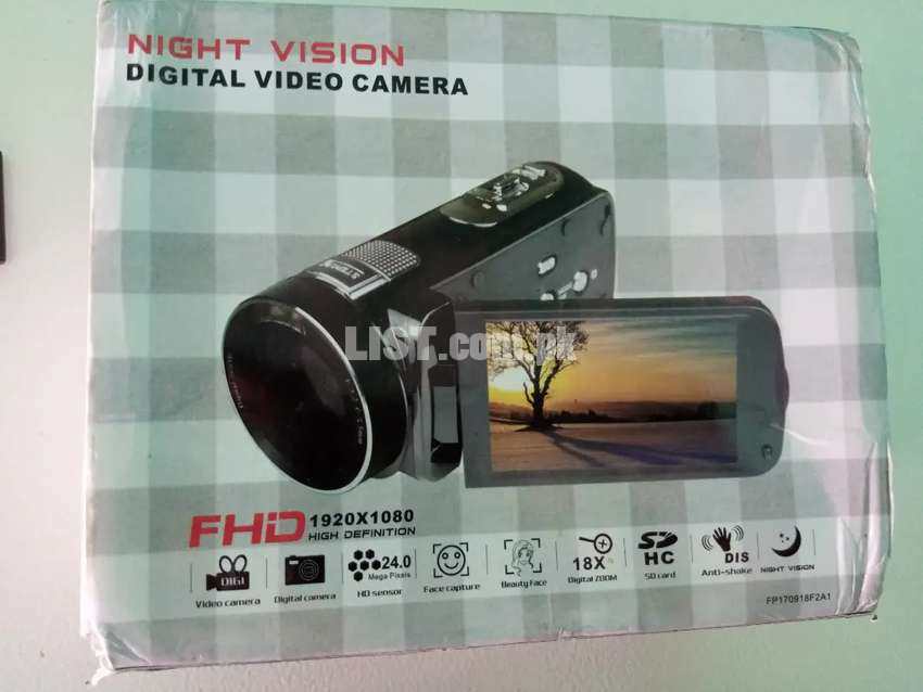 "Night Vision'' (DVC) Digital Video Camera 24 Mega Pixels.
